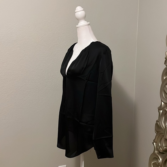 H by Halston Black Satin Feel Split Neck Pullover Shirt Size Small - Picture 3 of 8